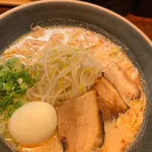 멘야신 사진