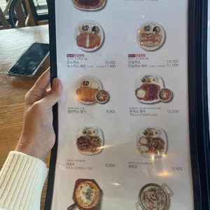 홍익돈까스 리뷰 사진