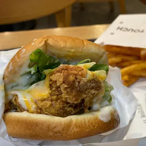 맘스터치 사진