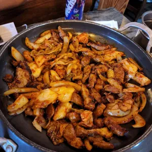 끄뜨머리집 사진