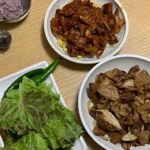 엄마손 돼지불백 리뷰 사진
