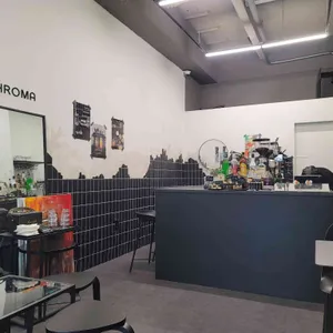 아크로마커피바 리뷰 사진