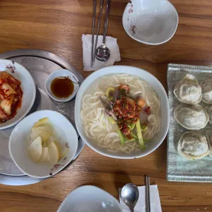 국시랑만두 사진
