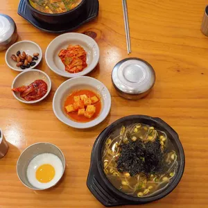 전주콩뿌리콩나물국밥 사진