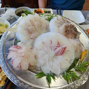 수정궁횟집 리뷰 사진