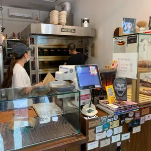 1986 baker 리뷰 사진