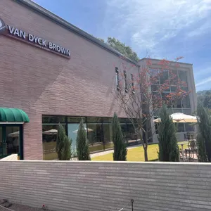 반다이크 브라운 리뷰 사진