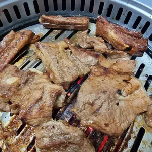황소숯불갈비 사진