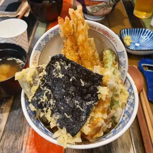 모모텐동 사진