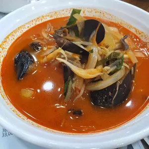 신화춘 사진