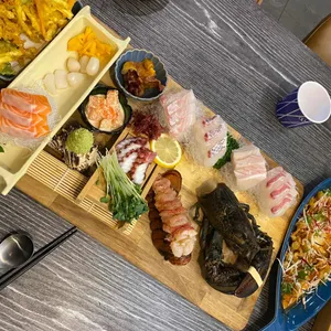 븟 리뷰 사진
