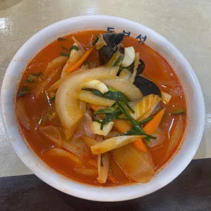 동보성 사진