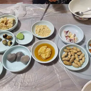 돌섬횟집 사진
