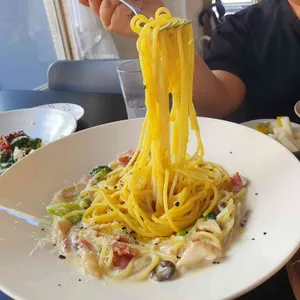 늦은오후 사진