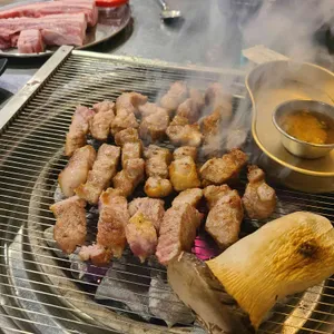 고기를 품다 리뷰 사진