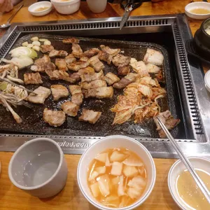 돌판구이평택옥 사진