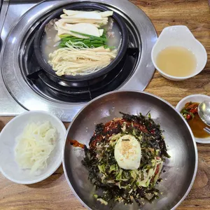 수설옥 사진