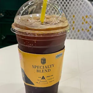 컴포즈커피 사진