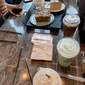 이구동성 로스터리카페 리뷰 사진