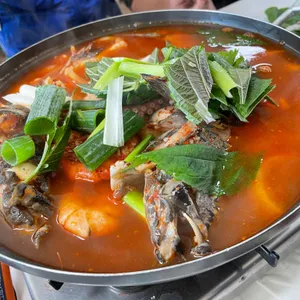 마돈나수산 사진