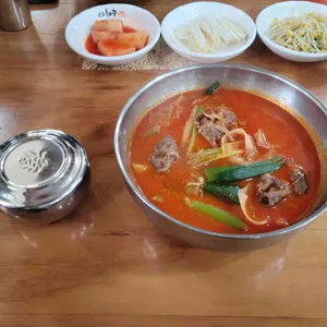이화수전통육개장 사진