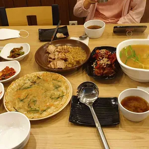 대덕골보쌈칼국수 사진
