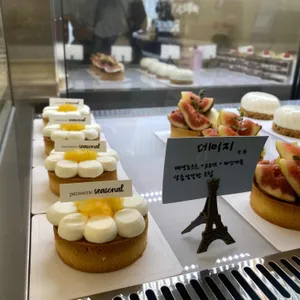파티세리 시즈널 리뷰 사진