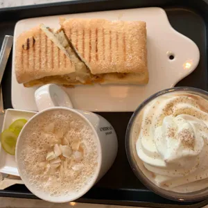 투썸플레이스 리뷰 사진