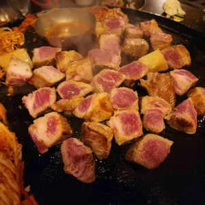 동두천솥뚜껑삼겹살 사진