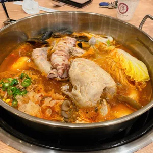 삽다리닭칼국수 사진