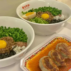 킨토토 사진