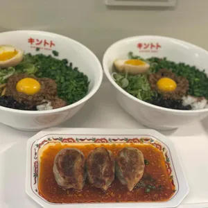 킨토토 사진