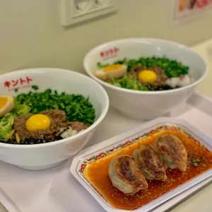 킨토토 사진