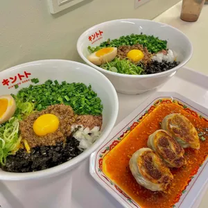 킨토토 사진