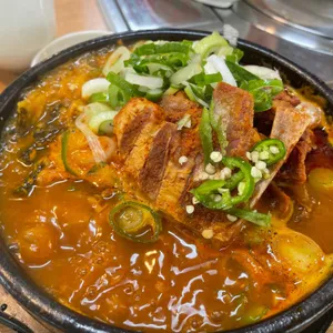 삼식이감자탕뼈해장국 사진