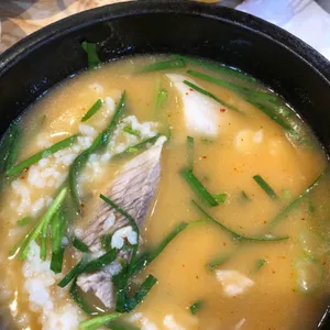 쌍둥이 돼지국밥 리뷰 사진