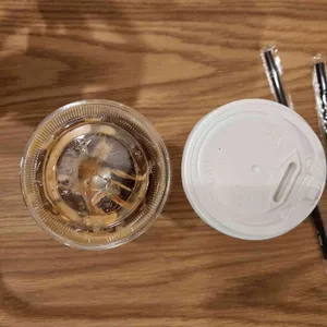 카페 포즈 사진