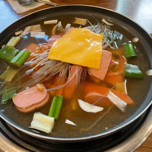 반카부대찌개 사진