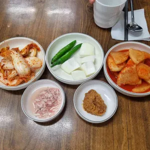정일품 사진