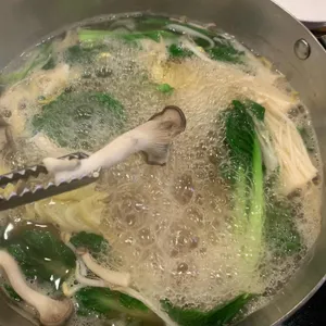 명동칼국수샤브샤브 사진
