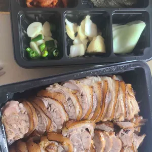 도깨비족발 사진