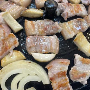 통돼지집 사진