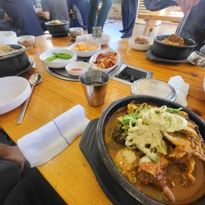 조마루감자탕 사진