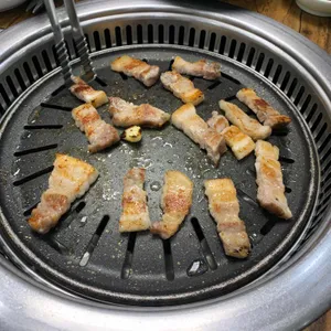 고향산촌쌈밥 사진