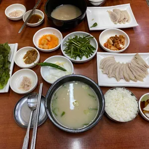 안동돼지국밥 사진