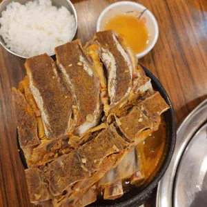 풍성진감자탕 사진