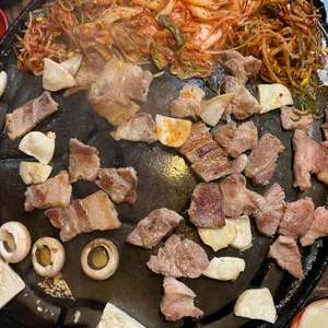 거북이삼겹살 사진