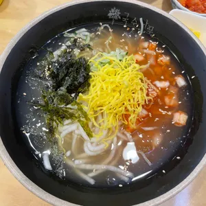 국수나무 사진