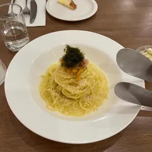 페레 사진