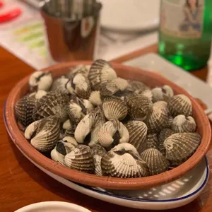 인사동여자만 사진